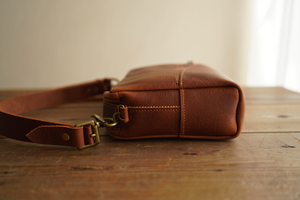 Why a Full Grain Leather Sling Bag Is a Timeless Everyday Essential