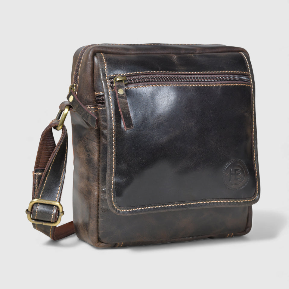 Explorer Vintage Leather Sling Bag - Espresso brown