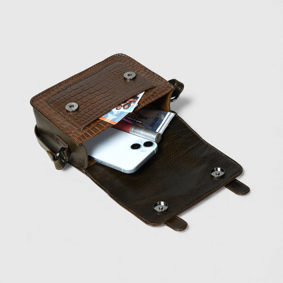 Urban Voyager Leather Belt Bag - Brown Colour