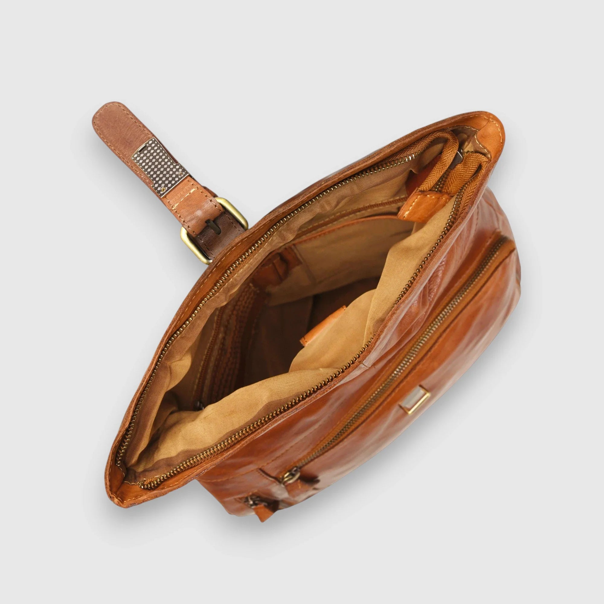 Atlas Leather Backpack – Tan color