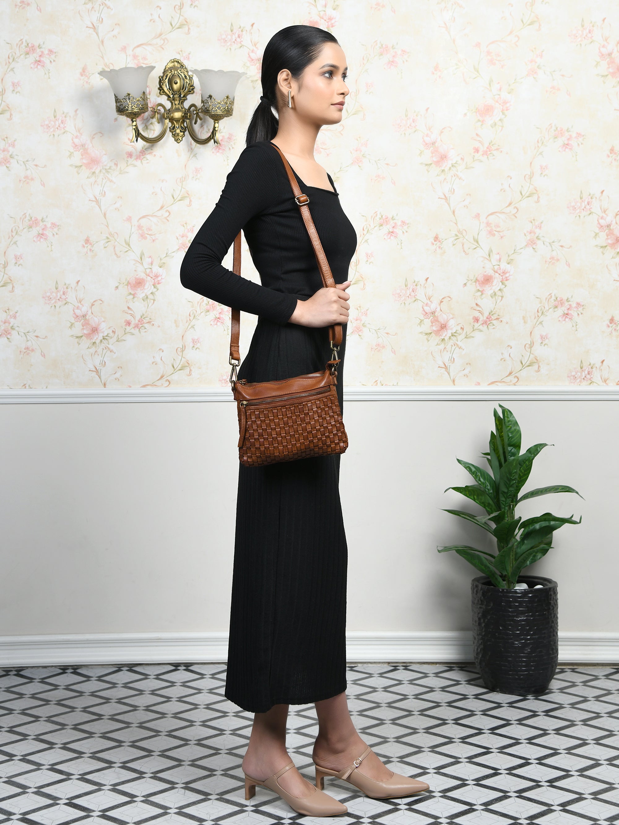 Woven Elegance Leather Handbag