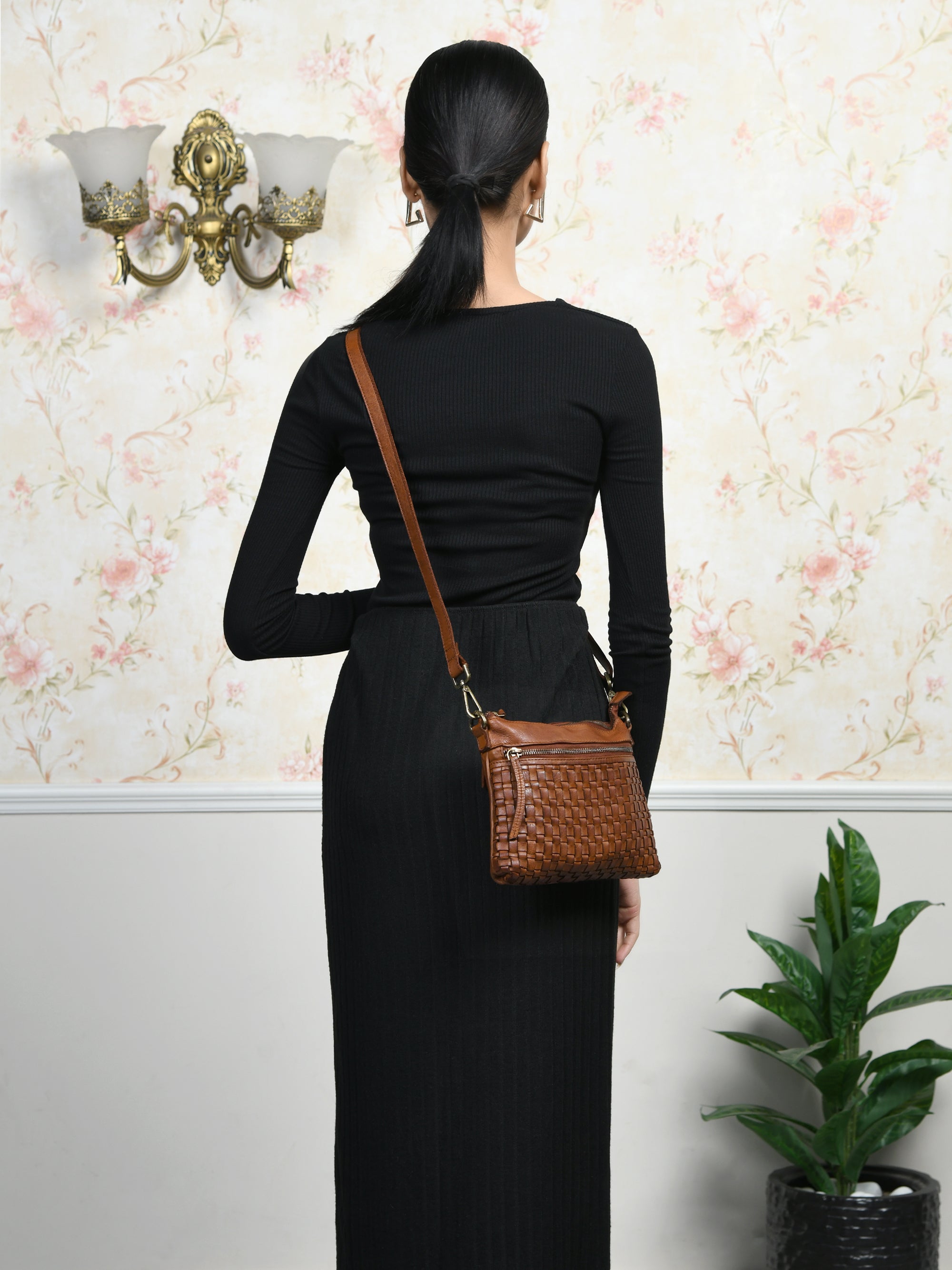 Woven Elegance Leather Handbag - Tan Colour