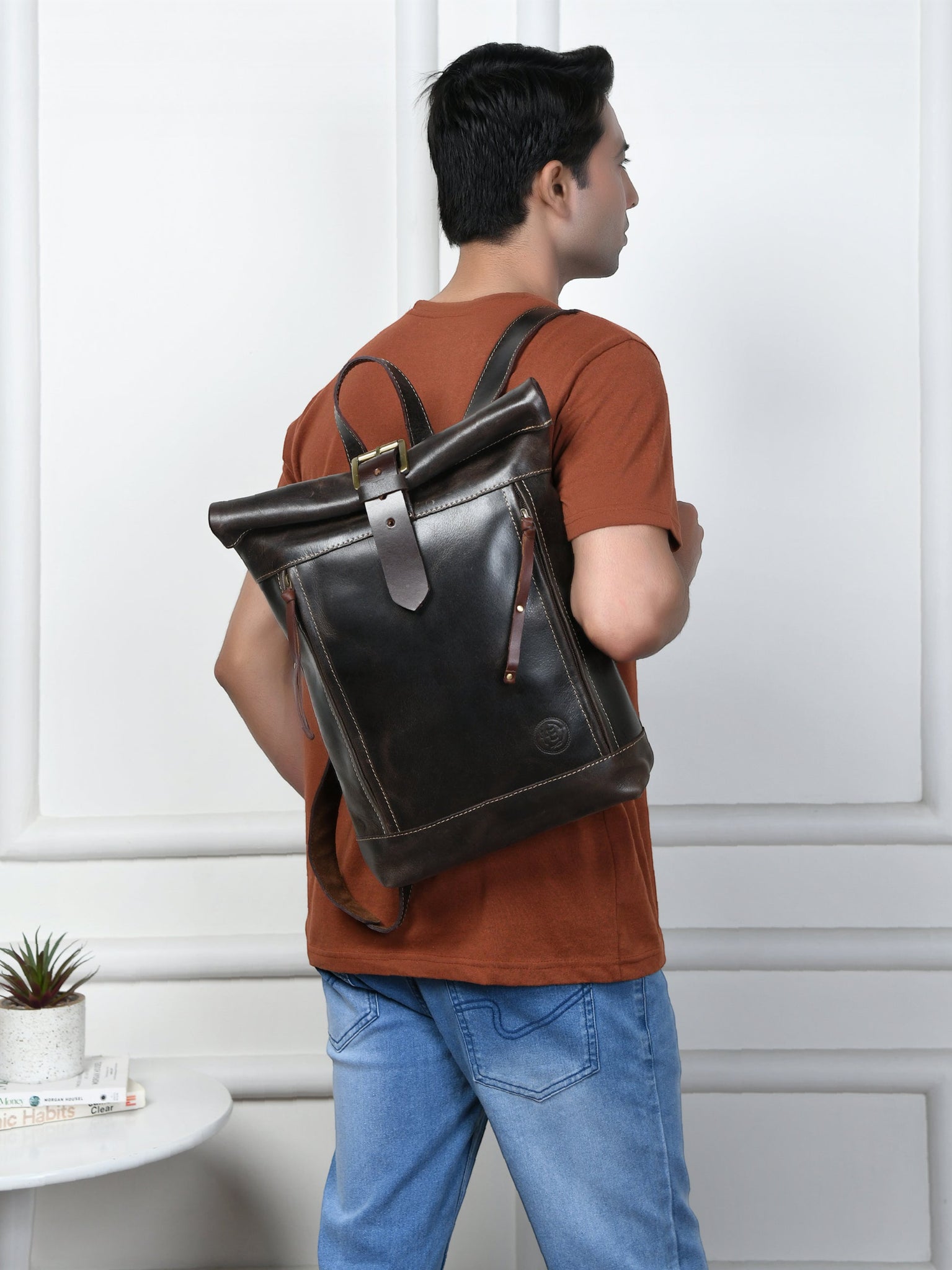 Explorer Vintage Leather Roll-Top Backpack | Espresso Brown