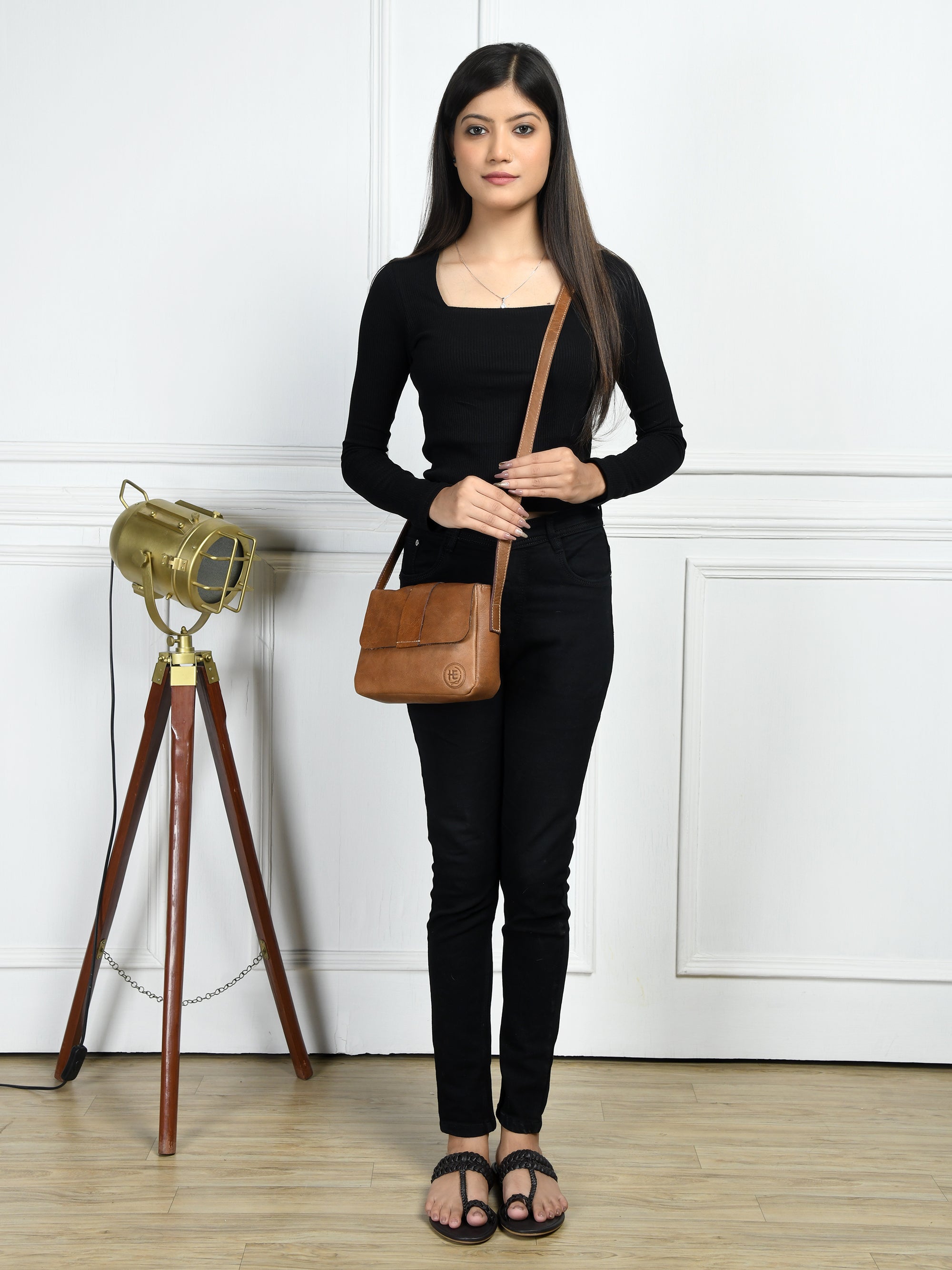 The Heritage Leather Satchel - Tan Colour