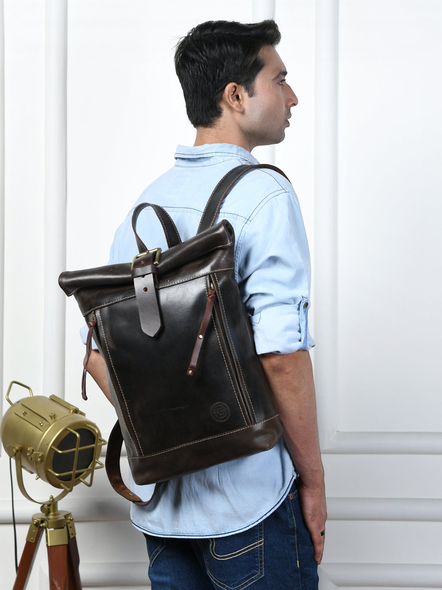 Explorer Vintage Leather Roll-Top Backpack | Espresso Brown