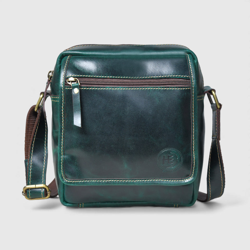 Explorer Vintage Leather Sling Bag - Rich Green