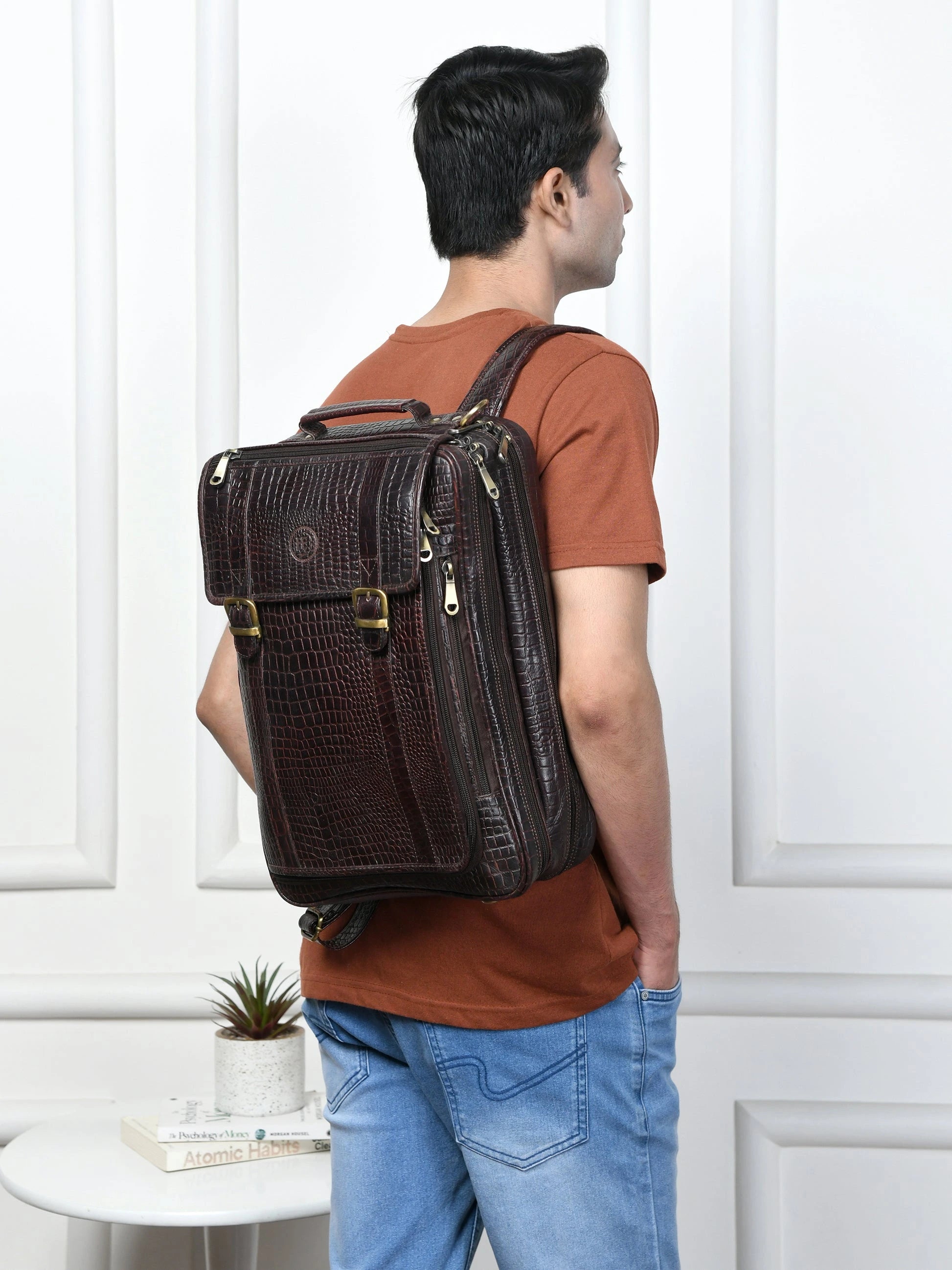 Heritage Voyager Convertible Leather Backpack Croco Textured Laptop Backpack & Briefcase| Maroon colour