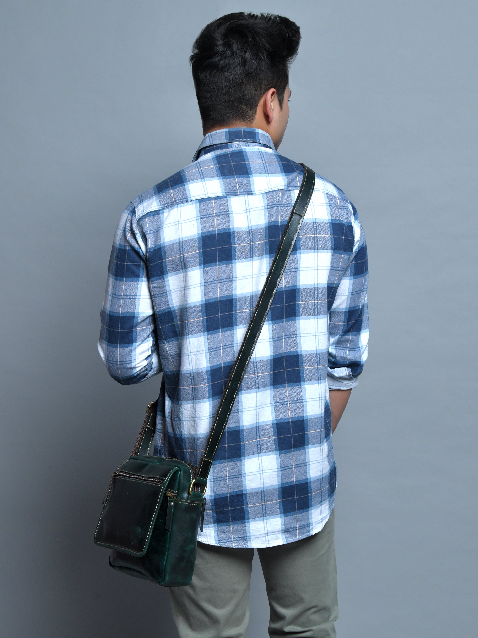 Explorer Vintage Leather Sling Bag - Rich Green
