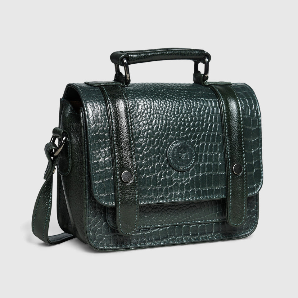 Urban Voyager Leather Belt Bag -Rich Green