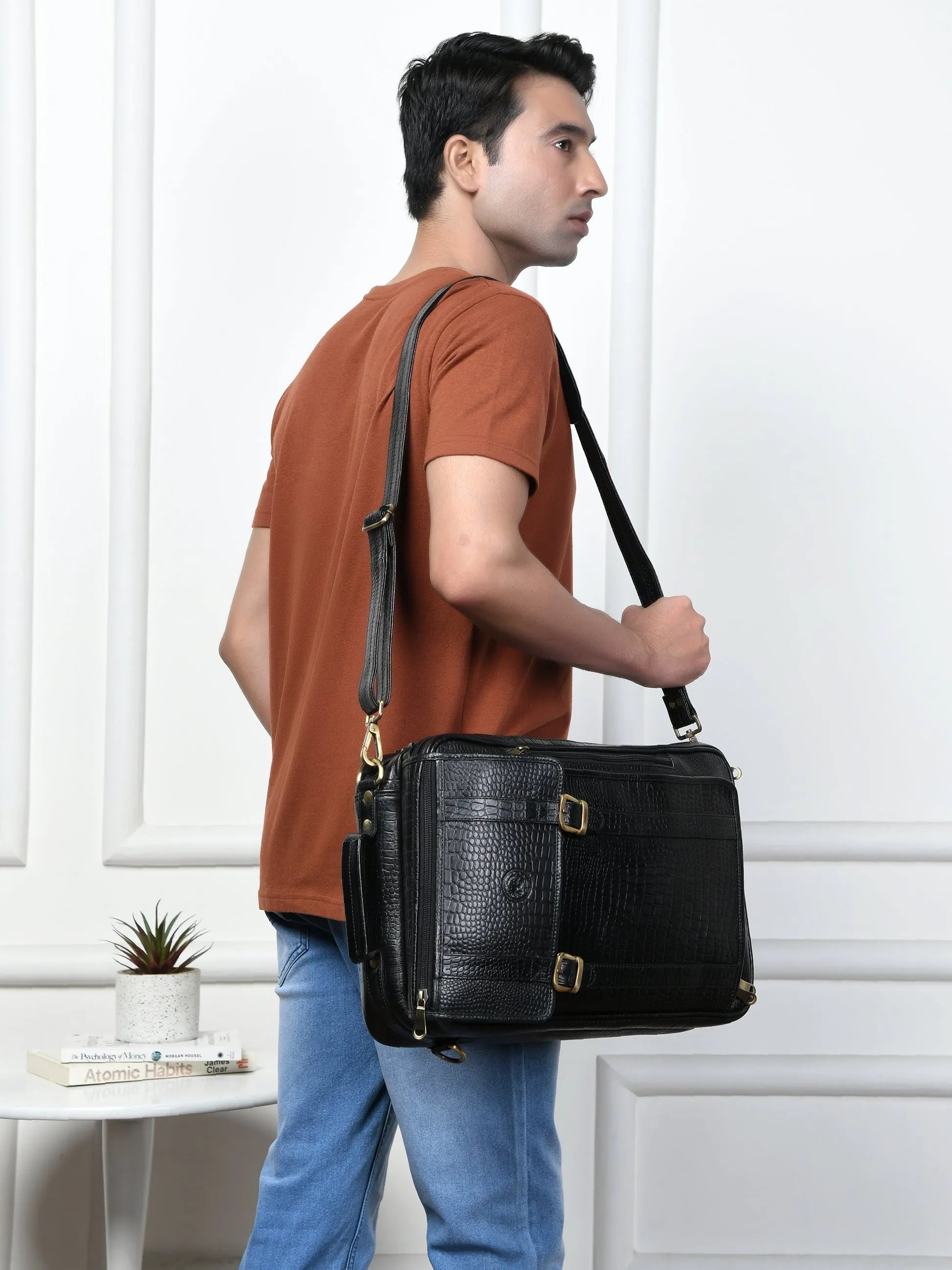 Heritage Voyager Convertible Leather Backpack – Croco Textured Laptop Backpack & Briefcase | Black colour