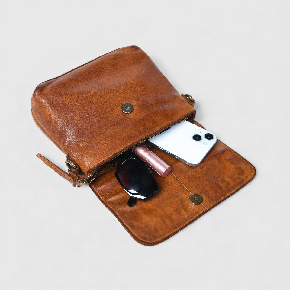 Verdant Crossbody Women's Leather Handbag - Tan colour