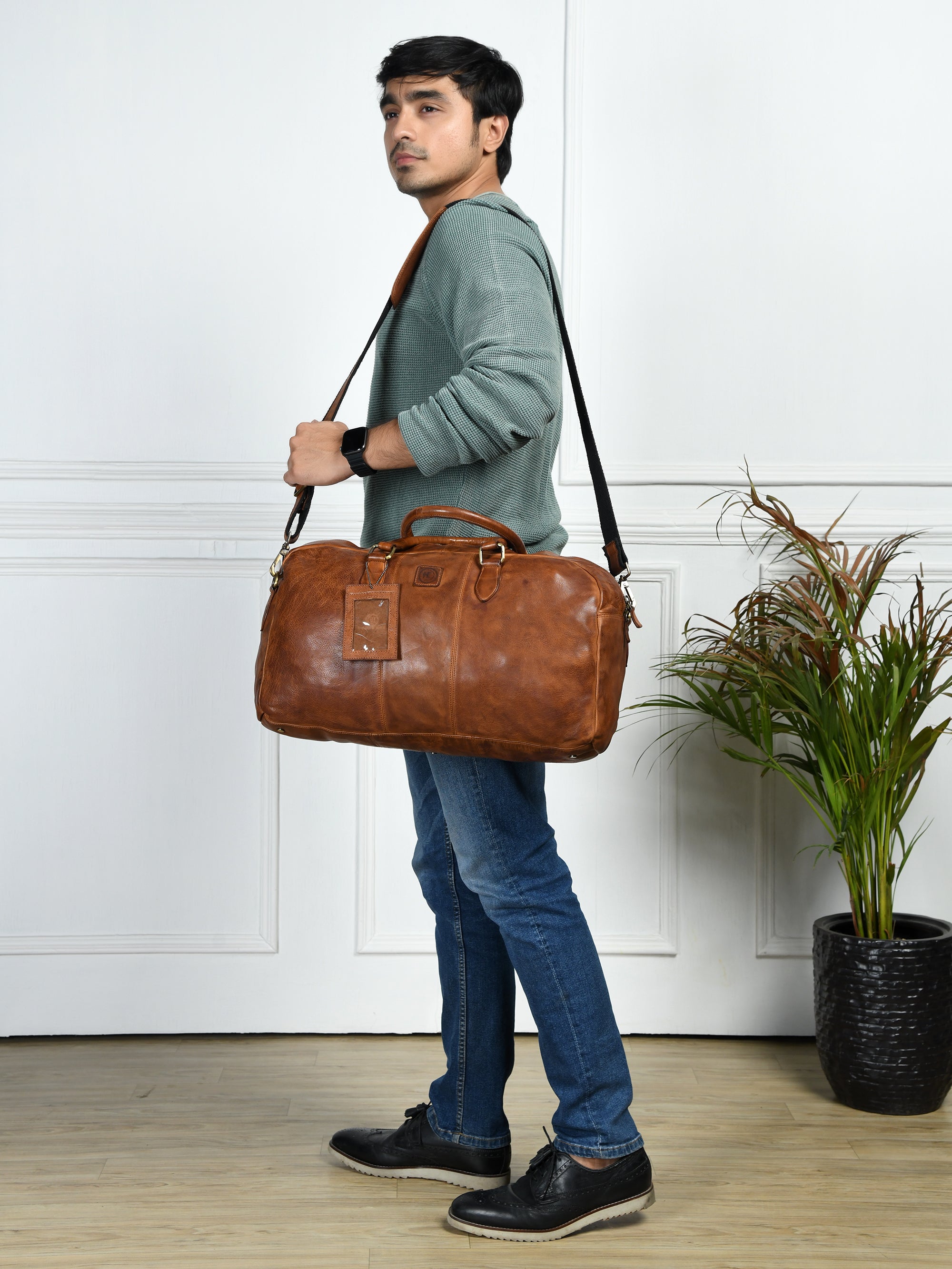 Imperium Luxe Leather Duffel - Brown Colour