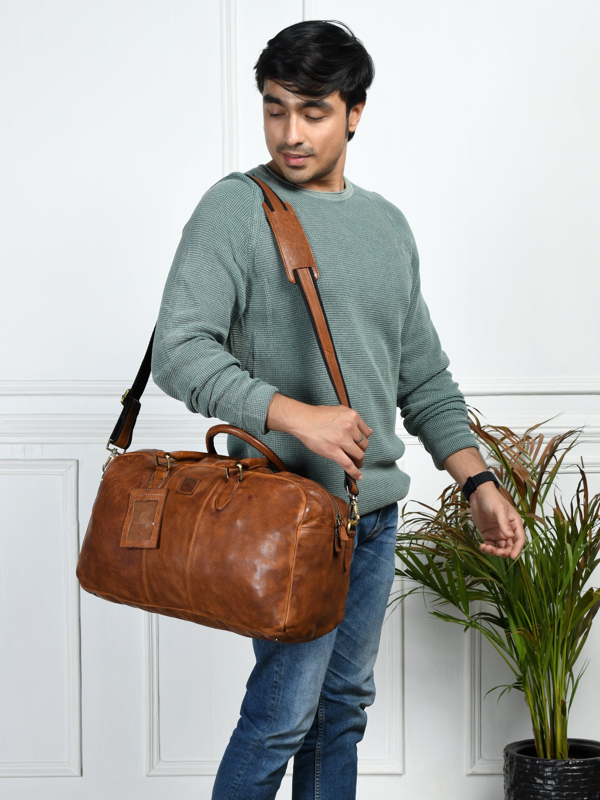 Imperium Luxe Leather Duffel - Brown Colour
