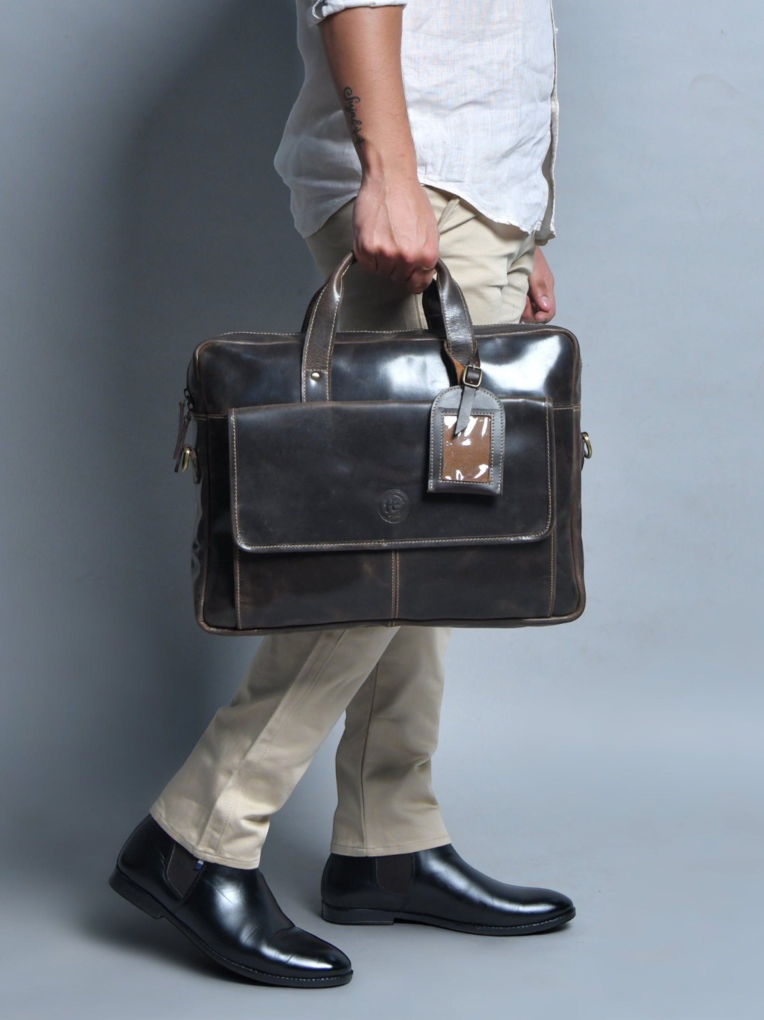 Commander Vintage Leather Laptop Briefcase – Convertible Office & Travel Messenger Bag| Espresso Brown