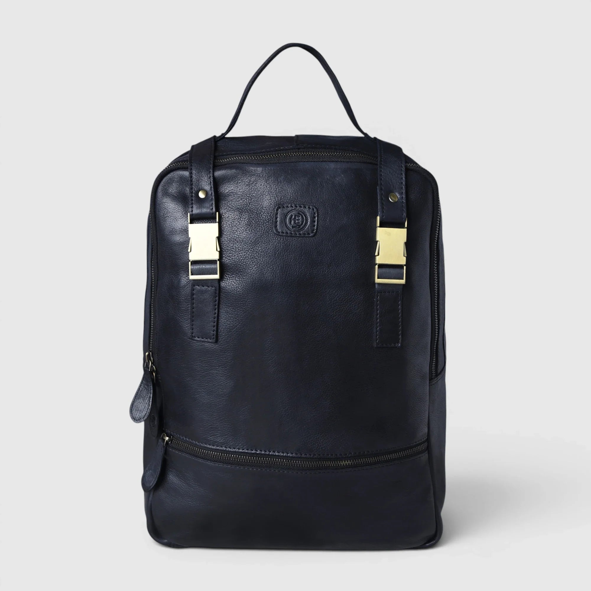 Oakridge Leather Backpack – Classic Black