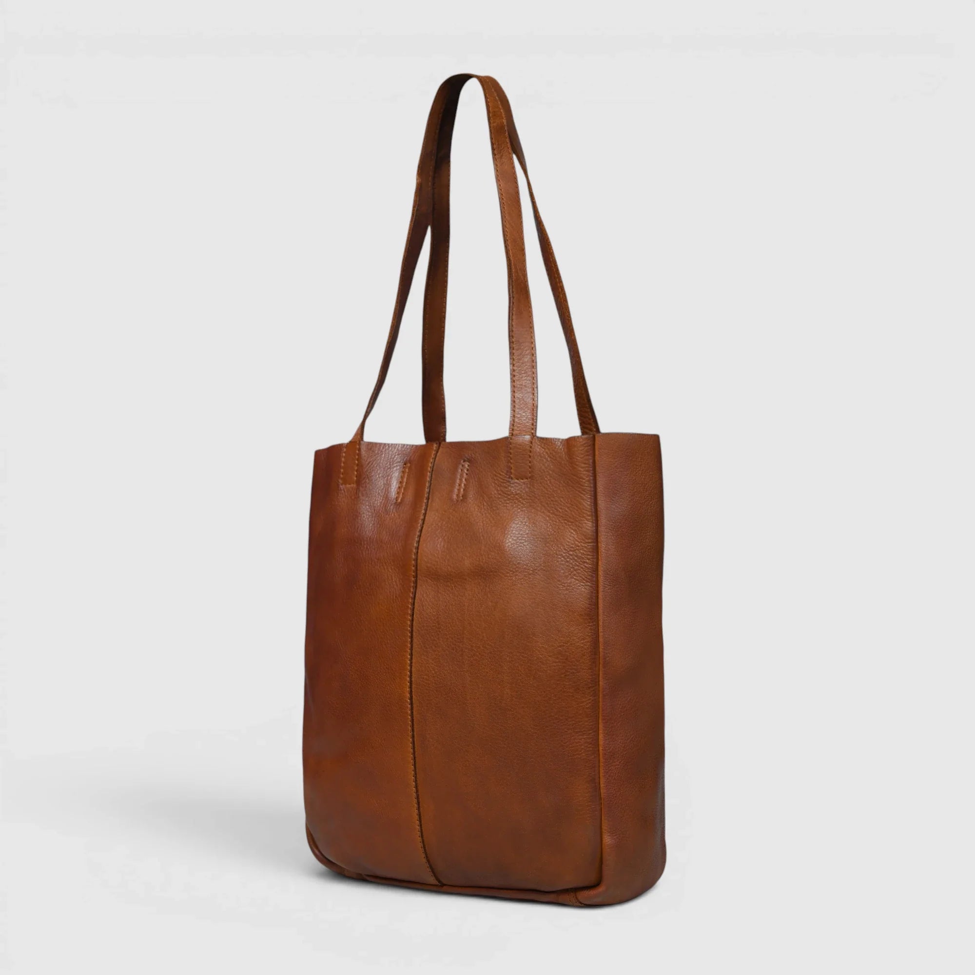 Hestern Midnight Classic Women’s Leather Tote - Tan color