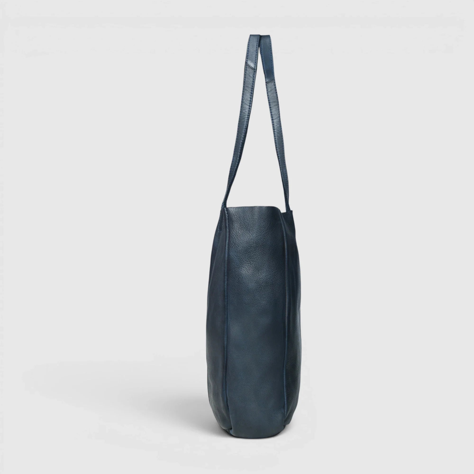 Hestern Midnight Classic Women’s Leather Tote - Navy Blue