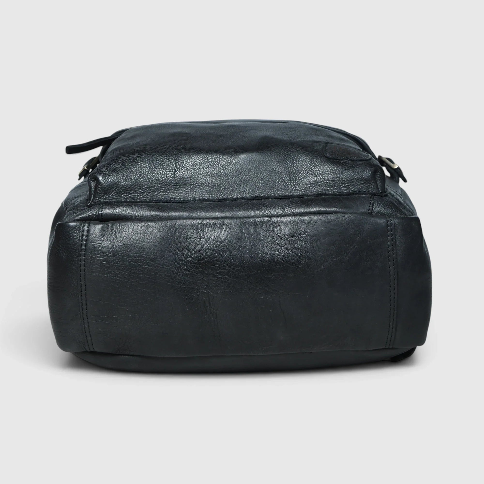 Evercrest Leather Backpack – Black color