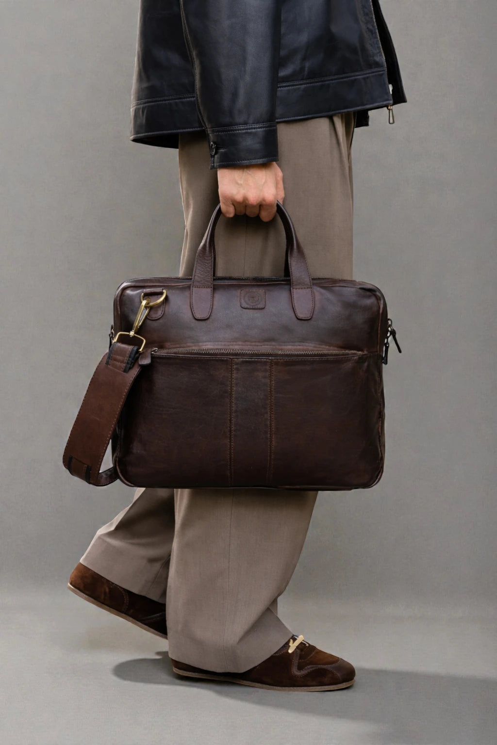 Voyager Premium Leather Laptop Bag - Expresso brown