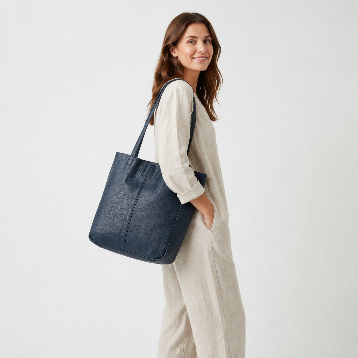 Hestern Midnight Classic Women’s Leather Tote - Navy Blue