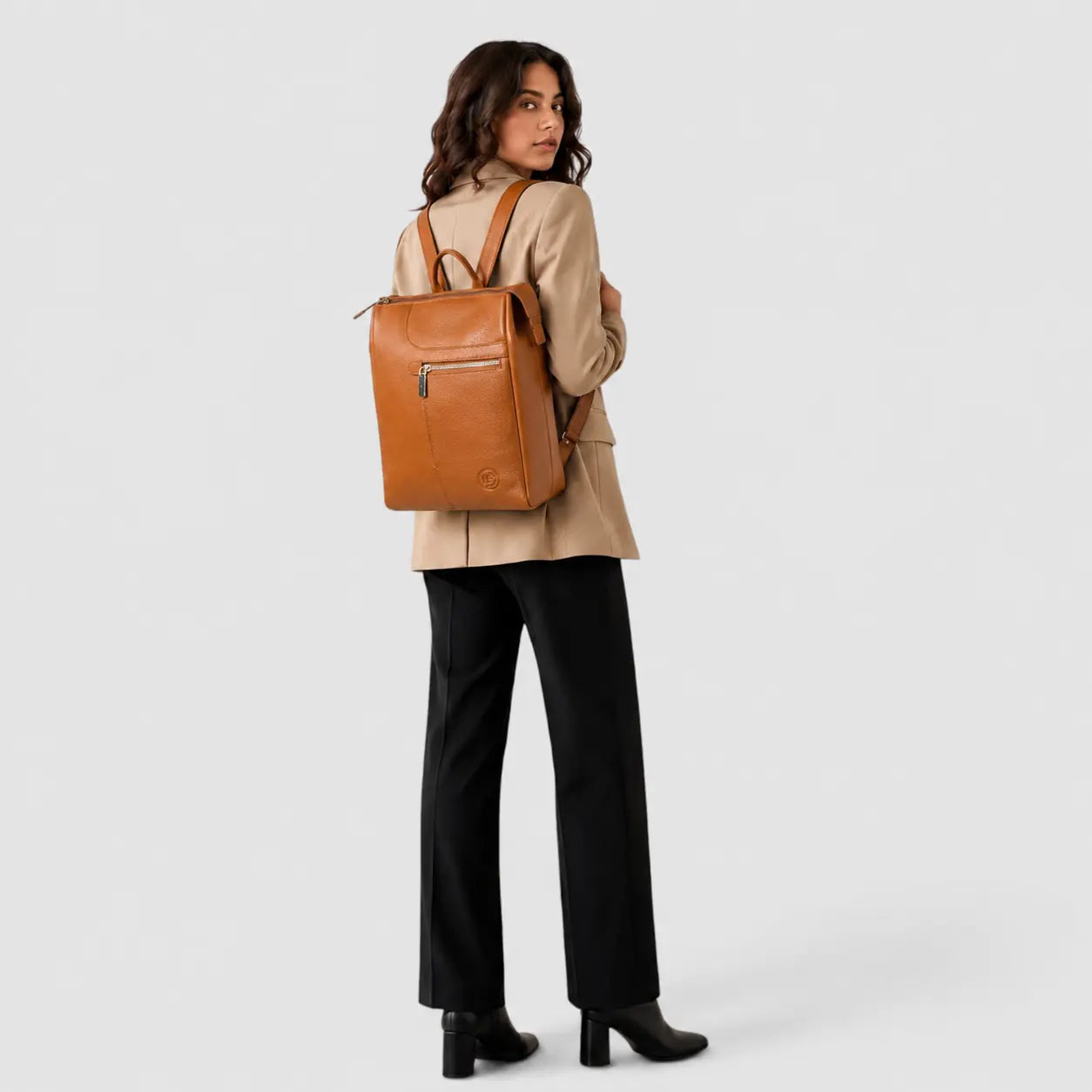 Harper Convertible Leather Backpack – Tan