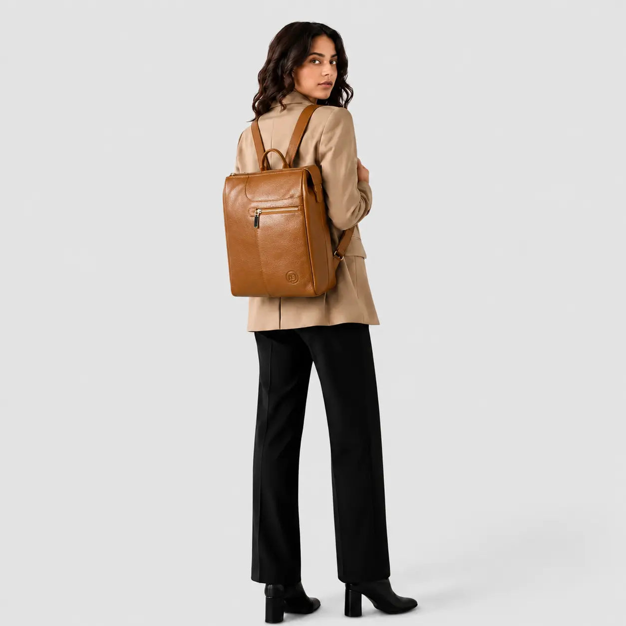 Harper Convertible Leather Backpack – Camel Tan