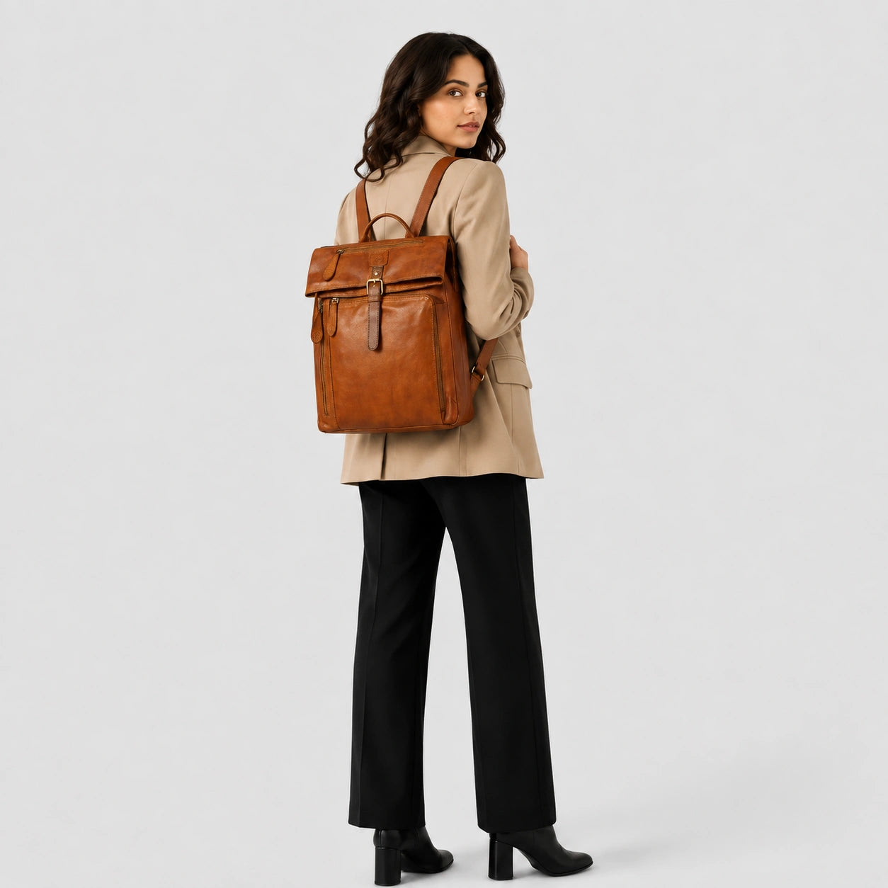 Atlas Leather Backpack – Tan color