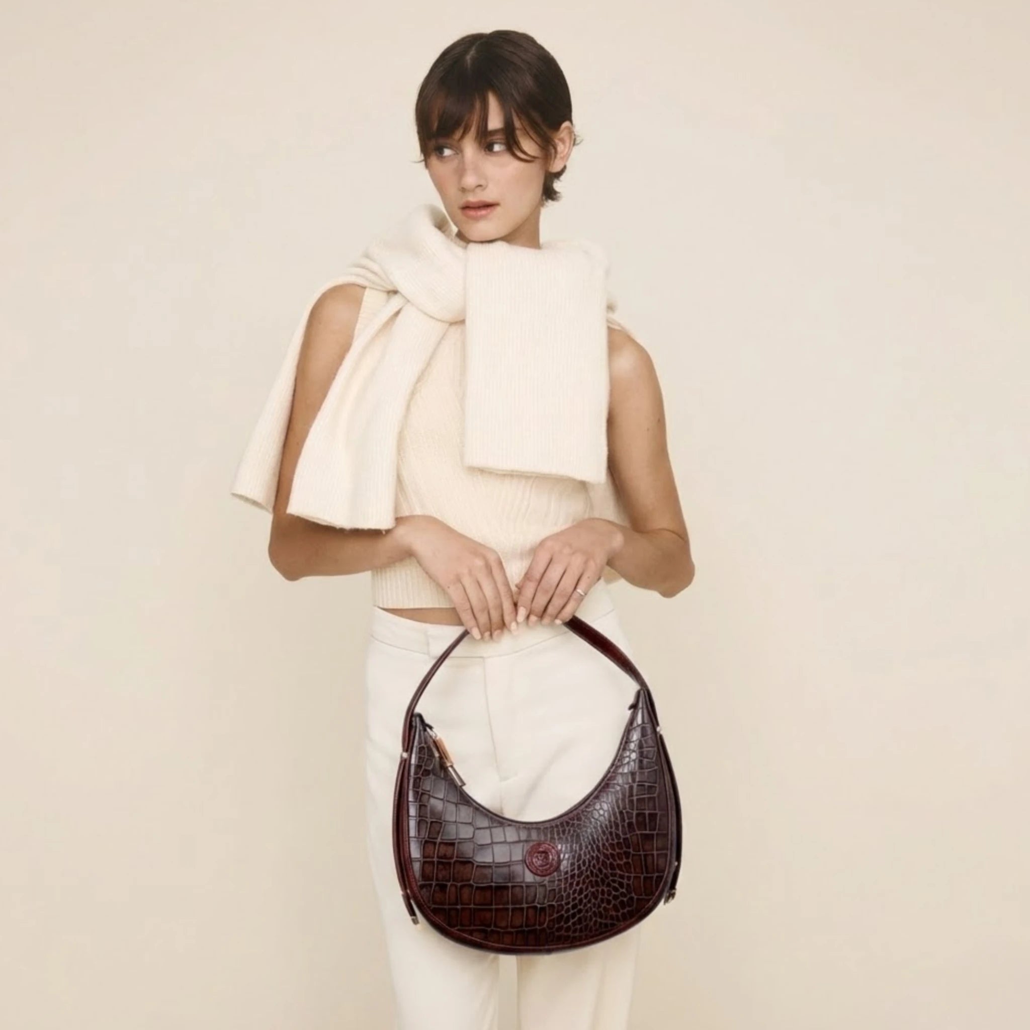 Noir Croco Vintage Crescent Shoulder Bag – Maroon colour