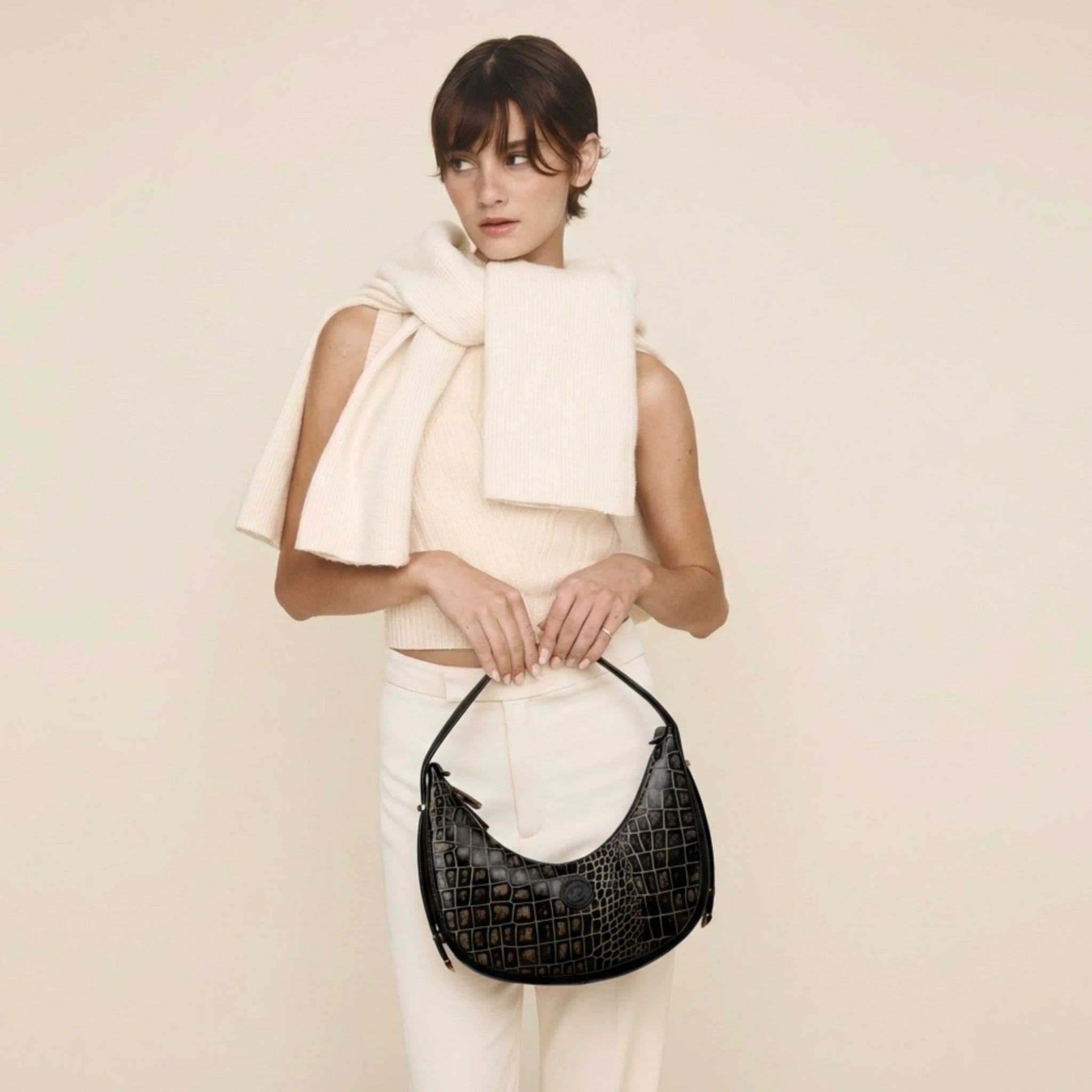 Noir Croco Vintage Crescent Shoulder Bag – Black Gold Colour