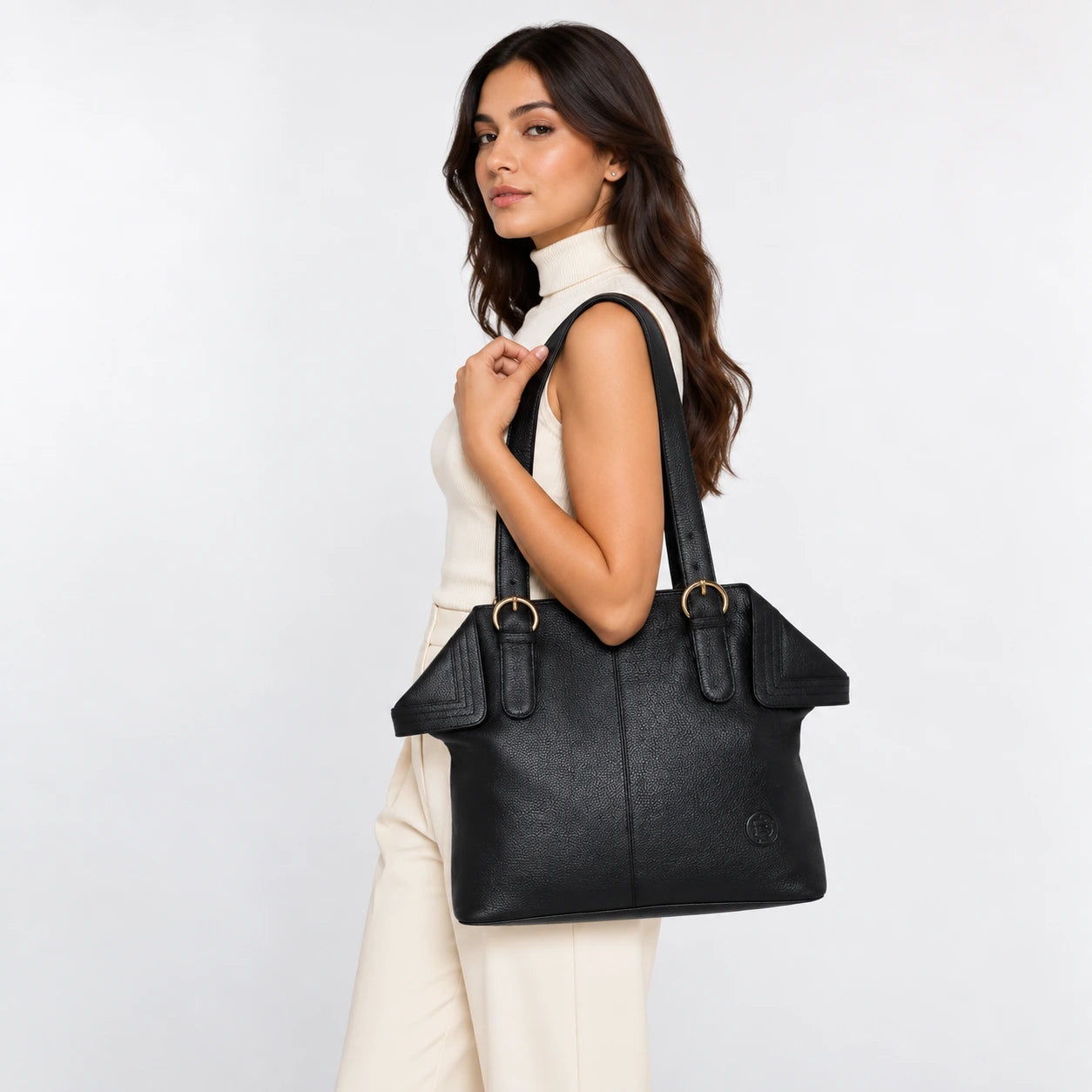 Aveline Leather Shoulder Tote – Black